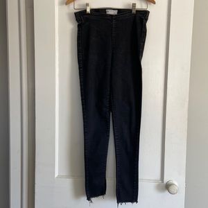 Free People black high rise cut, ankle cut Jeggings, size 28